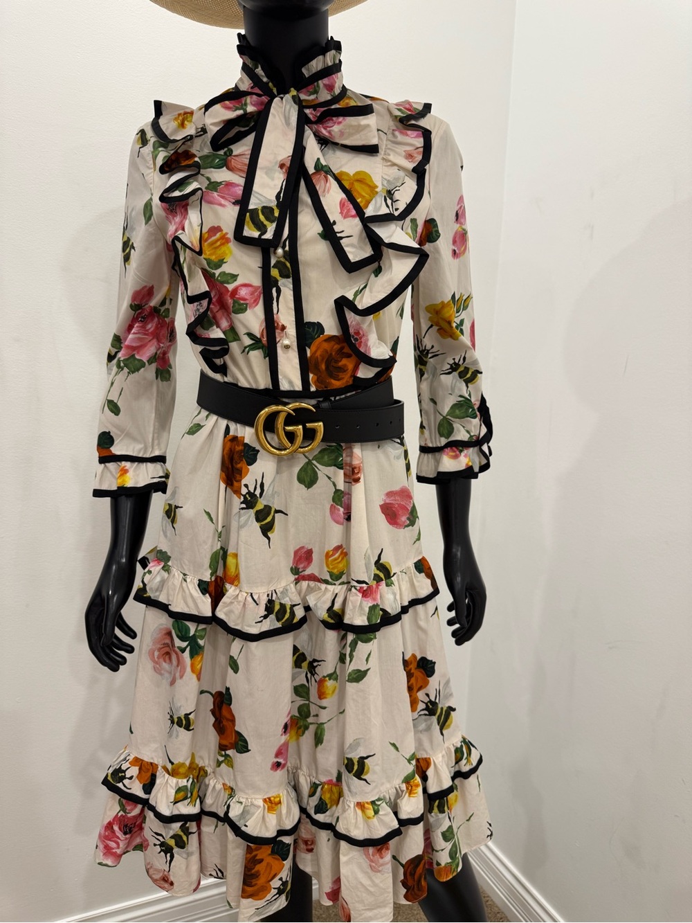 Gucci Runway Floral Bee Print Ruffle Cotton Dress IT 42 Wrn Once